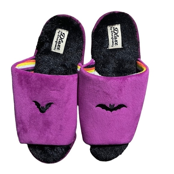 NEW Dluxe by Dearfoams Women's L (0-10) Memory Foam Halloween Fur Slide Slippers - Picture 1 of 4